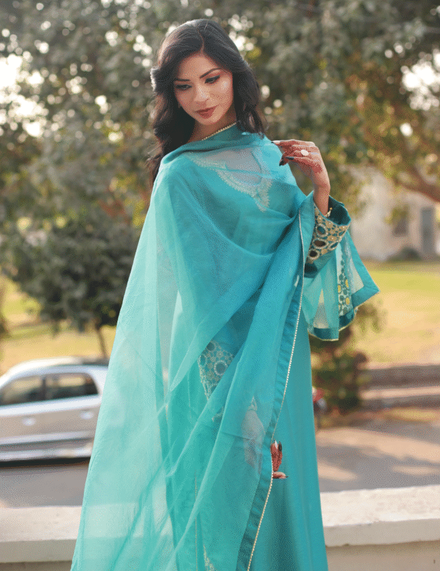 Teal Radiance – 3-Piece Raw Silk and Organza