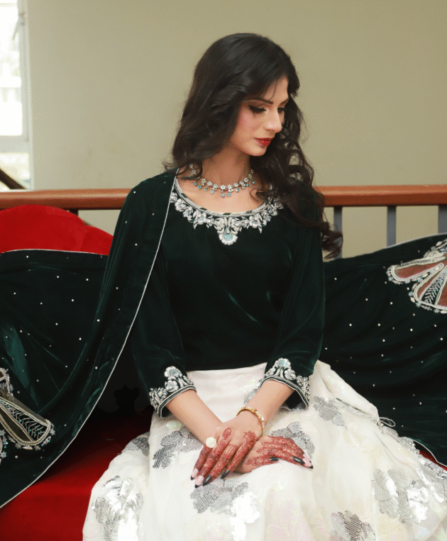 3-Piece Regal Velvet & Chiffon