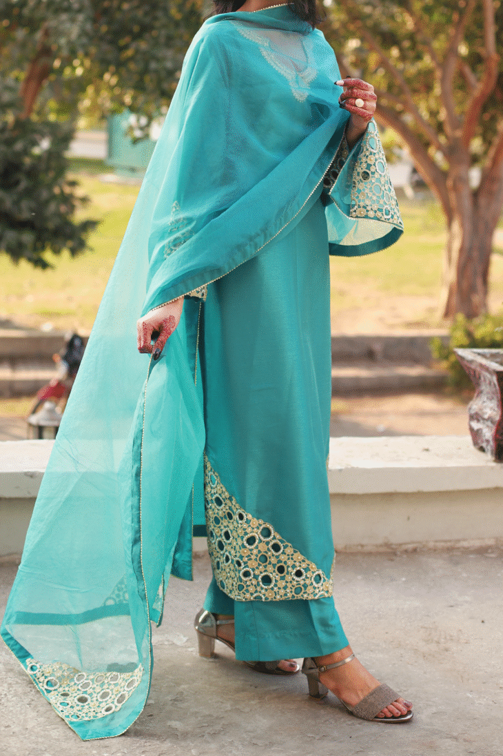 Teal Radiance – 3-Piece Raw Silk and Organza - Image 4
