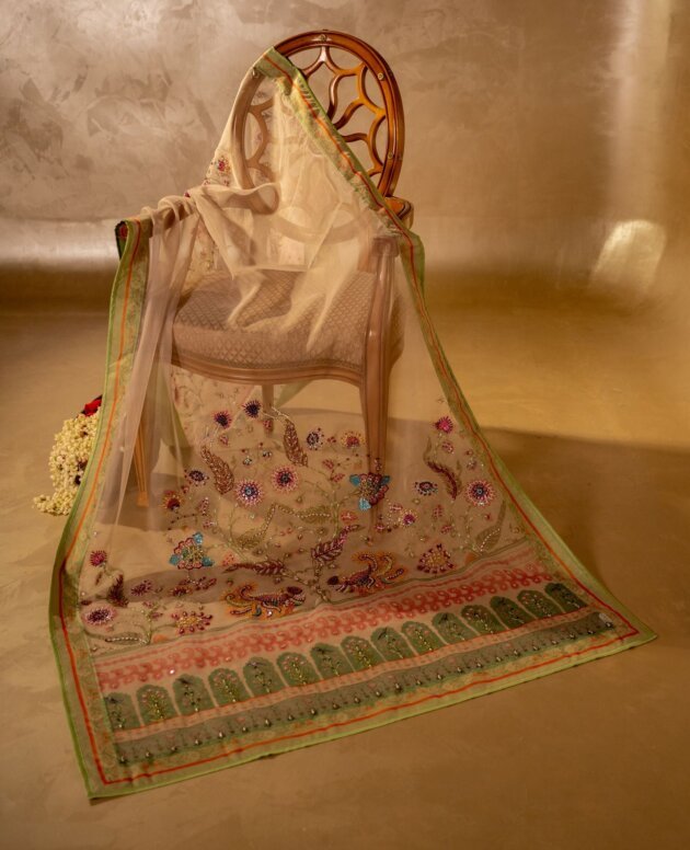 Dastan - Shawl