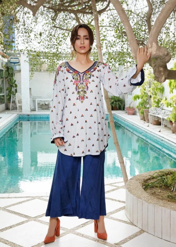 Silk Splash Top