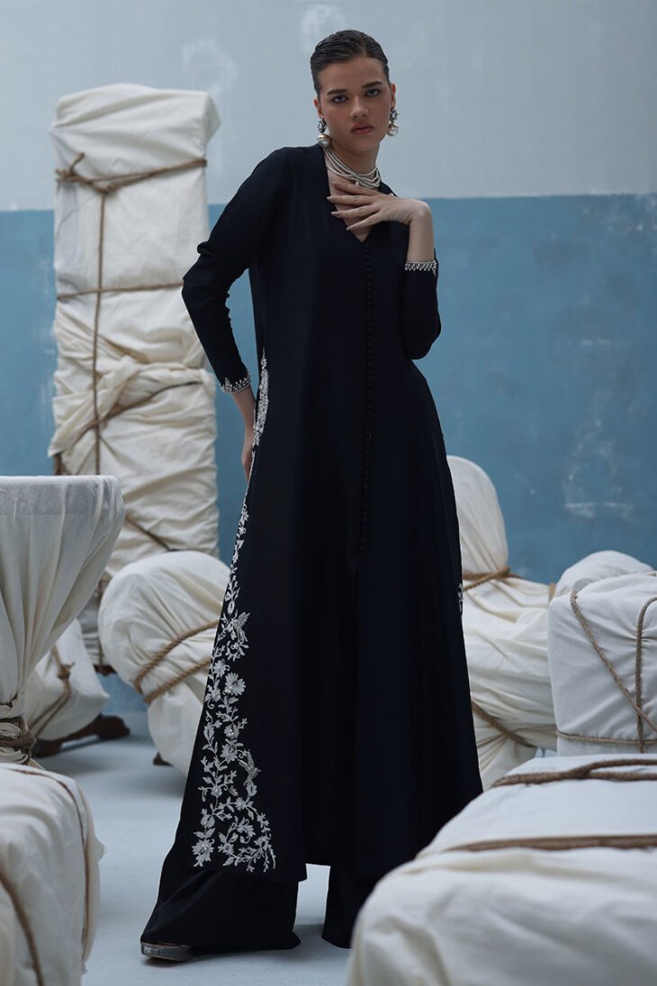 Empress Noir - Image 2