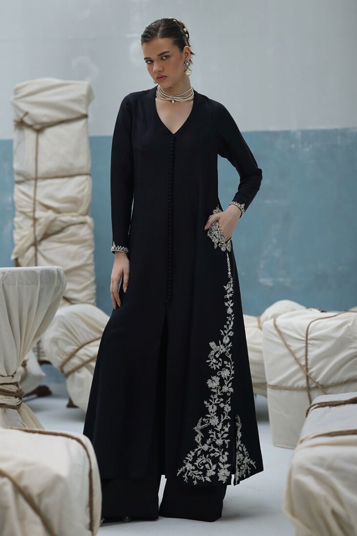 Empress Noir