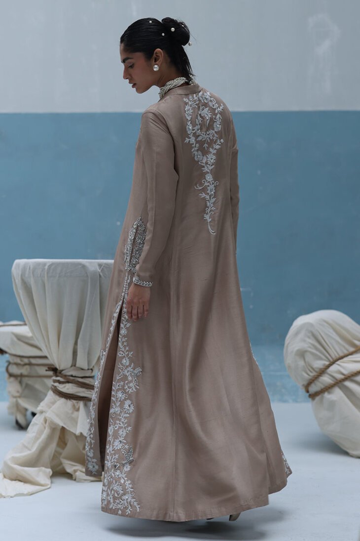 Beige Shimmer - Image 5